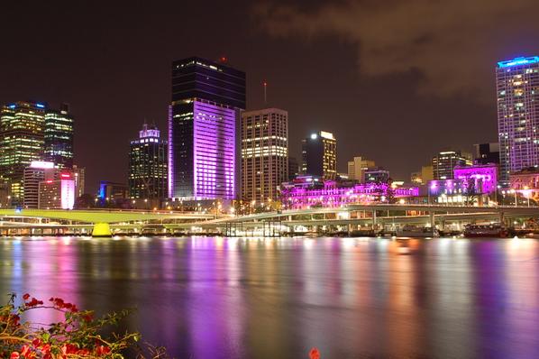 MDphotography4's tweet photo. Brisbane city at a night time. #Brisbane #G20Brisbane #g20cultural #photography http://t.co/yPcXnnV7oS