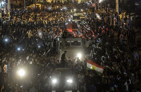 Kurdish Pershmerga fighters enter Syrian town of Kobani: bloom.bg/1E6hNbL