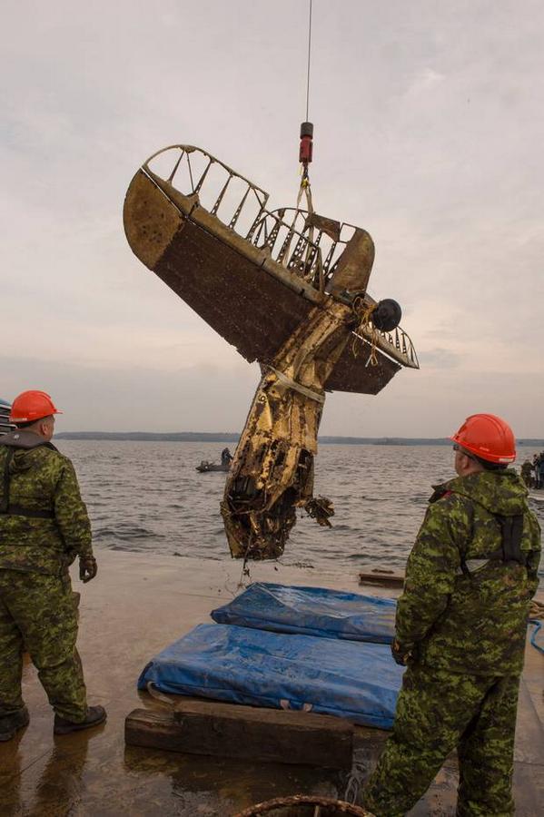In photos: Northrop Nomad aircraft, missing for 74 years, recovered from Lake Muskoka trib.al/gVQIndD