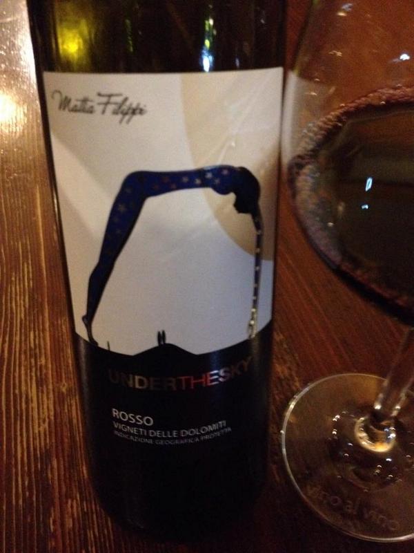 paroledivino's tweet photo. Under The Sky di @FilippiMat_Wine http://t.co/tXtKWObAkz