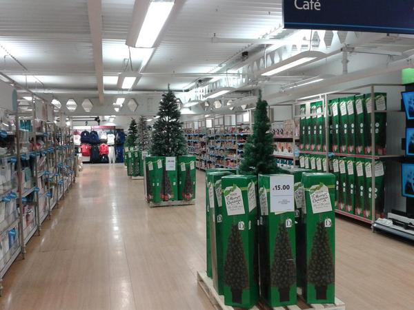 Looking good :-) well done to the Non Food team <a href="/AndyWoolfenden/">Andrew Woolfenden</a> <a href="/mikeexleysd41/">mike exley</a> <a href="/TJ_Hgt/">Tony Hoggett</a> <a href="/XDebbieBrooksX/">Debbie Misselbrook</a>