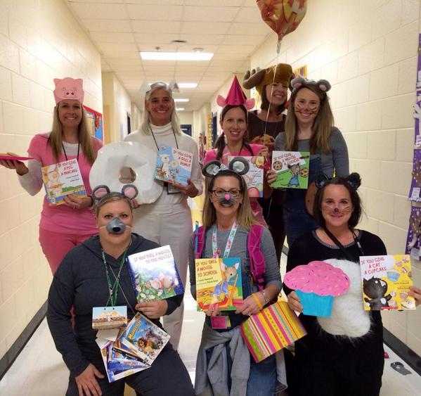 jvwashamcms's tweet photo. Our awesome Washam kindergarten team on book character day! http://t.co/scO3UbOqfR