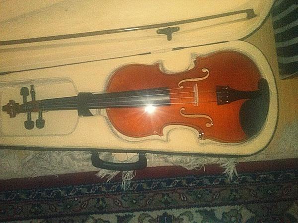 proxy_nw's tweet image. violine &amp;lt;3 yay