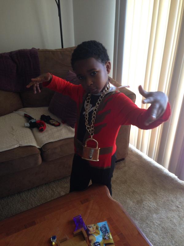 NFASHUN's tweet image. My son thinks he's a rapper in my necklace from @lavish_access