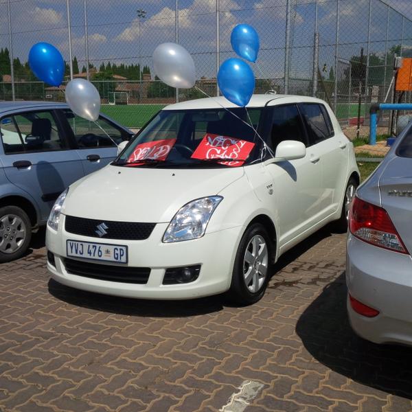 JBaardZA's tweet photo. @NicholasBaard ain't she pretty! Congrats bro! http://t.co/UybVzpLIEt