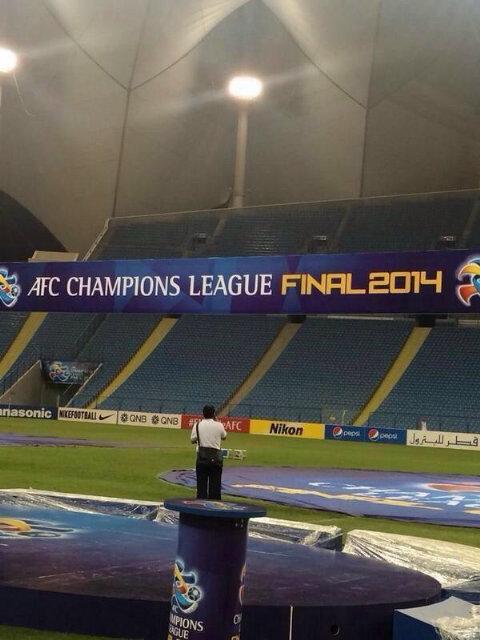 maje_al3nze's tweet photo. سأخبر أبنائي بأني حضرت أشد إنتقام في هذا الملعب .. نتج عنه صعود الأزرق للمنصّة 💙 ! http://t.co/dKxSPARxT5