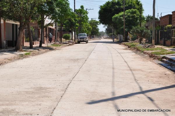 MuniEmbarcacion's tweet photo. Un logro más para Embarcación Pavimentación de calle 20 de Febrero. http://t.co/gM7DdueJSb