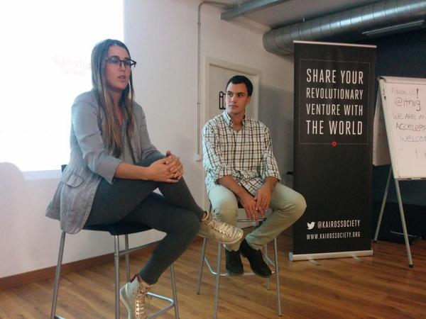 TractionBCN's tweet photo. Just had an awesome presentation and Q&amp;A from @PopPlaces_es http://t.co/2x5LrY1ke4