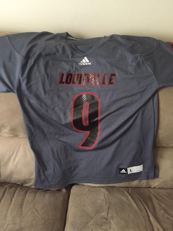 derbycity_motor's tweet image. Is it #showtime yet? @TalentedYoung9 #cardtime