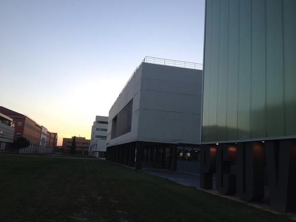 anuskiaranda's tweet image. En  @PC_UVa #Valladolid, recordando la #aos2014 pero hoy con sombrero de #pmp @pmicylbranch