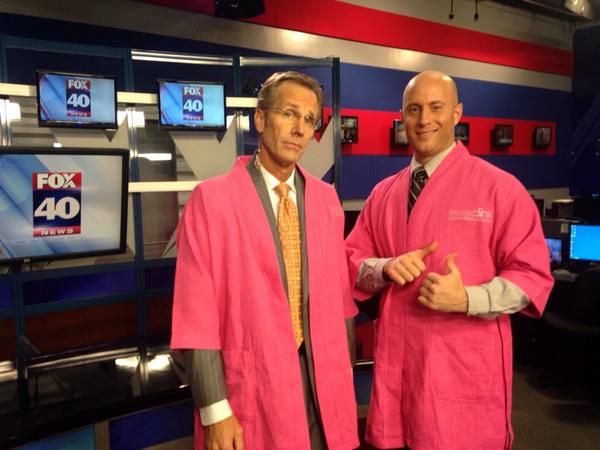 natashatlee's tweet photo. @PaulRobins @EricRuckerfox40 @FOX40 supporting #SleepPink @avonfoundation to fight breast cancer #LookingGoodinPink! http://t.co/ojWJAA8ilK