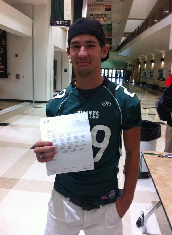 Poteet Strong U tweet media
