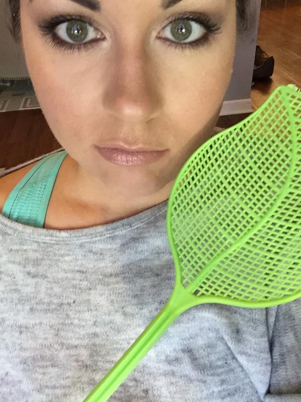 lwbsase's tweet photo. I've been swatting flies like a crazy person all morning. Am I being haunted by @Yngwildnpolshed for Halloween? http://t.co/SHvtECC47j