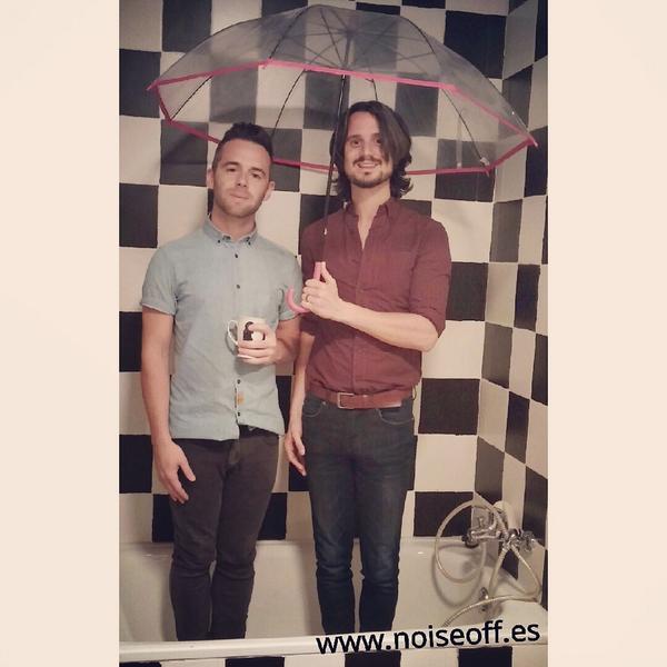 noiseoff_fest's tweet photo. Ahora mismo, en directo, @wecutcorners! Los irlandeses nos hablan de #ThinkNothing http://t.co/qf3myTFvJy http://t.co/Ss1JAVEEJd
