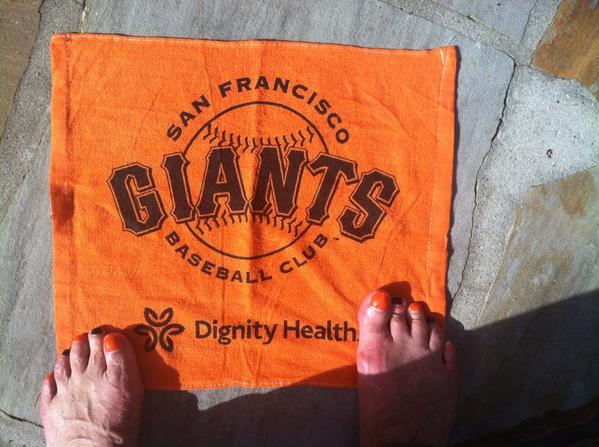 Capriles_M's tweet photo. Congratulations Giants! I'm excited from my head to my toes!😄 http://t.co/laRLB6d9N5