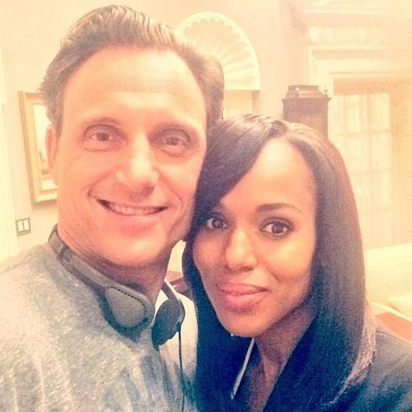 Reds_Logic's tweet photo. Ummm @ScandalOPsessed HBD!!!! #AllForOlitz;) amirite?!?! #TheBestCupcakes! http://t.co/8ryCtNs7al