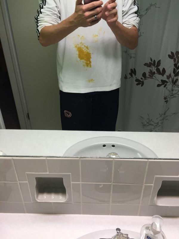 Pett_Kyle's tweet photo. So this happened... #dadlife #averageparenting #stillloveher http://t.co/XdnHwHTAyh