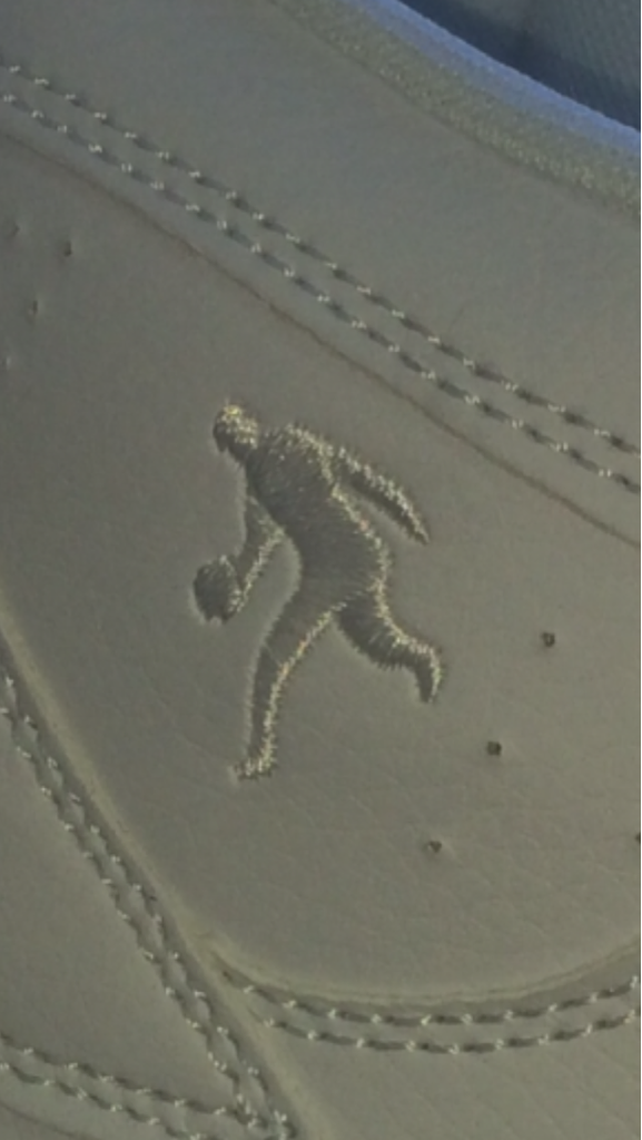 THIS LOGO LOOK LIKE THE SASQUATCH 😂