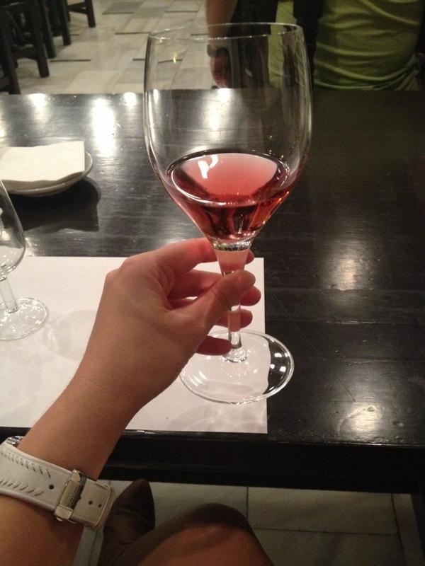 lolitapini's tweet photo. Rosado Syrah con pequeńos toques a minerales #CataLaUnion14 @BodegasMezquita http://t.co/HQ453R1rwF