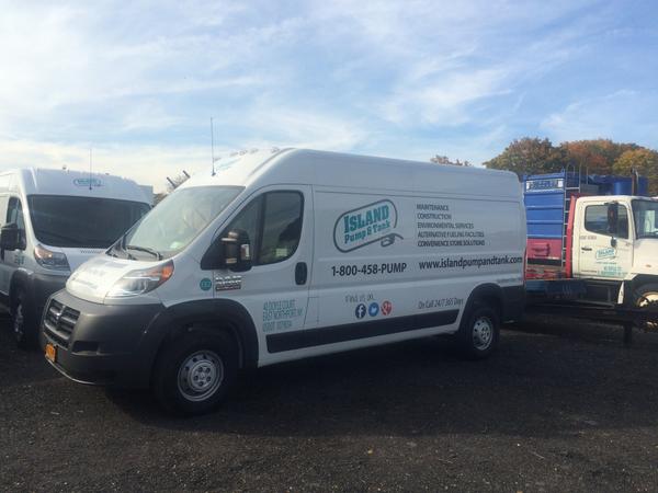 IslandPumpTank's tweet image. New Van Decals  #Promaster2500 #IPT