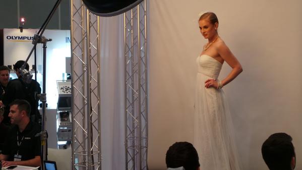 UniquePhoto's tweet image. #UPPE2014 Day 1 coming to a close. Join us for more 2morro @Neil_vN @HansonFong @claycookphoto goo.gl/bUf7Bo