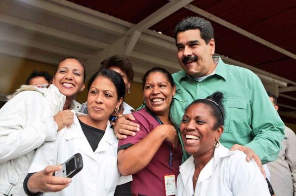 #FOTO Así fue el recorrido de <a href="/NicolasMaduro/">Nicolás Maduro</a> por el Fuerte Guaicaipuro en Gobierno de Calle