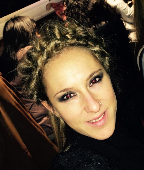 maria_yoldi's tweet photo. Ya tengo mi look #glamination de @Schwarzkopf_ESP. Muchas gracias @JoseGarciaPelu eres un artistaaaaaaaa 💋💋💋💋💋💋 http://t.co/oswwCPzWhk