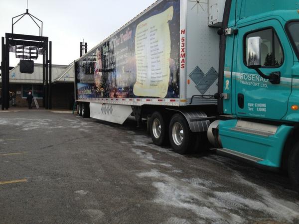 18wheelsofxmas's tweet photo. #18wheelsofchristmas Will be @ the Lake Bonavista Promenade Sat Nov. 22 from 9:30am to 1:00pm. See you there! http://t.co/3eme2I155e