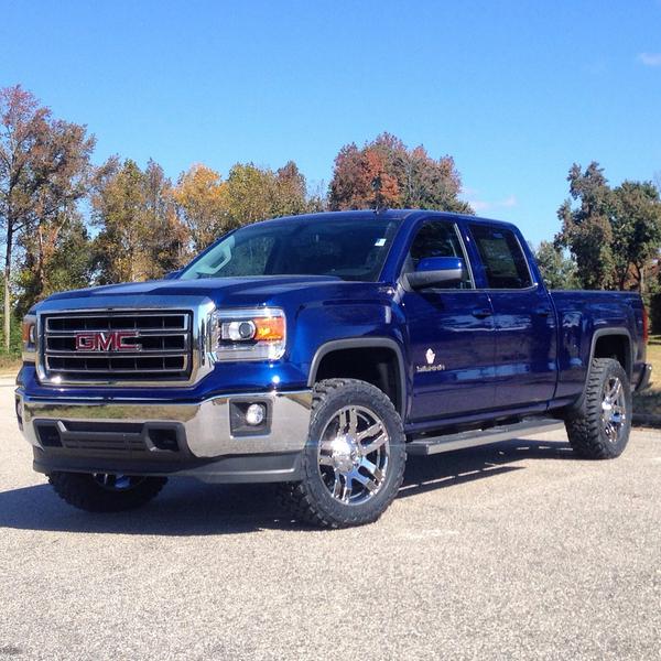 DEOtrucks tweet media