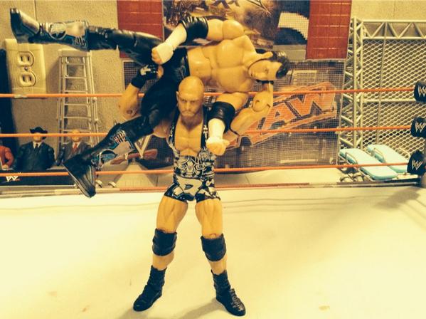 FScopers's tweet image. Welcome Back Big Guy! @Ryback22 #RybackRules @RyderOrRiot87 @GrimsToyShow @miguelflores504 @IGifigureditout @JTG24