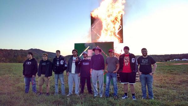 Gilmerschools's tweet photo. Let's Do This SENIORS!!! http://t.co/tgYYElg1Nm