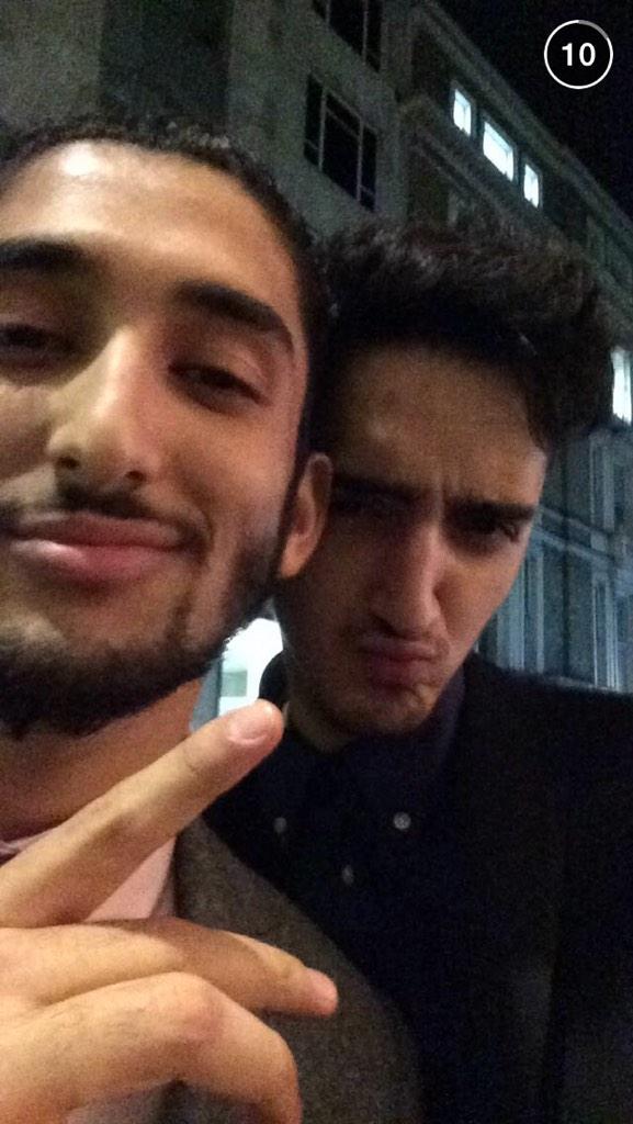 lolaameri's tweet photo. Two of my favourite men in 1 pic. #beauts #theyfinallymet #turnons @YoungKashMoney @Jahan_The_Shah http://t.co/cJ9lUTRUgp