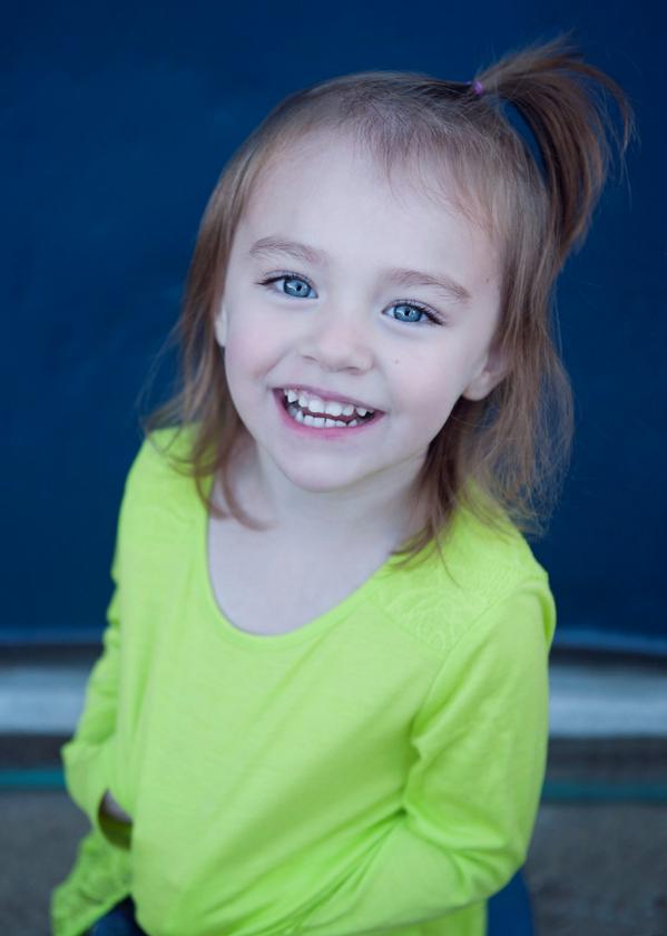 jaetownn's tweet photo. My niece is without a doubt the most beautiful little girl you will ever see in your life. #ModelTot #BTWShesThree http://t.co/b9FZkANk7h