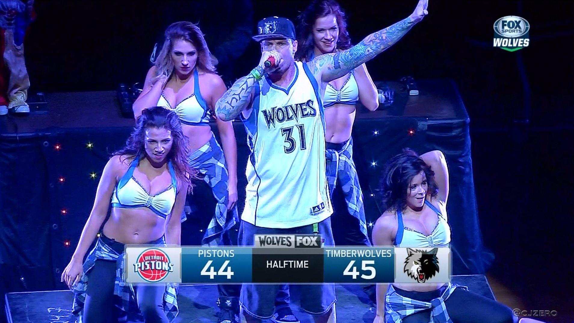 B1POnILCQAADOzJ.jpg:large