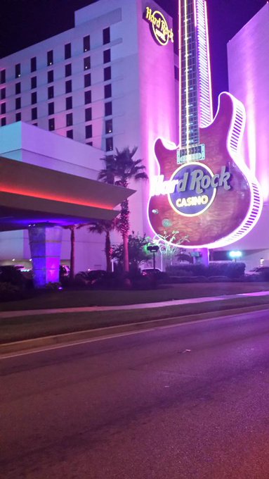 I won! #gambling #winningmakesme horny! http://t.co/eeNVwwTplt<a href="/tag/gambling"class="tags">#gambling</a><a href="/tag/winningmakesme"class="tags">#winningmakesme</a>