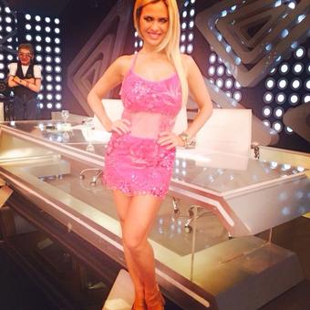 Hoy en @BenditaOk con vestido de @PupeTeteOK!! http://t.co/adUxH0lm5g