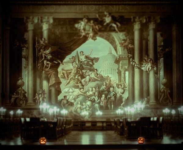 milomusing's tweet image. #orncreepy Had a great night in Ghostly Greenwich.