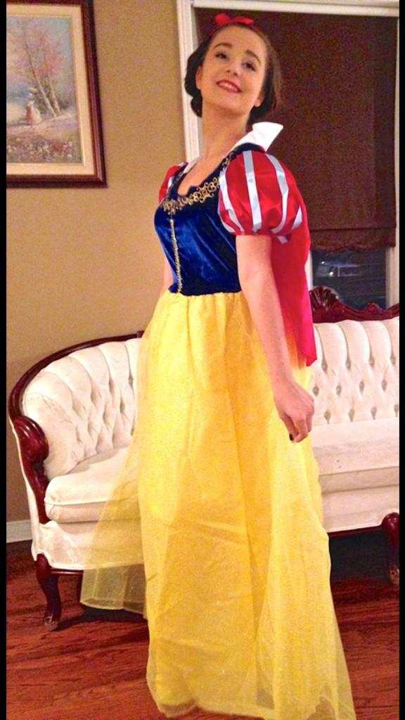 OUAPrincess's tweet image. Introducing Snow White!