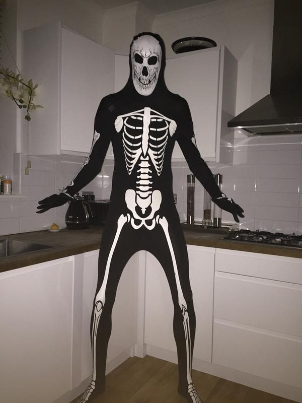 OfficialClancy's tweet photo. Guess who 💀💀💀 http://t.co/tyXRiefE9O