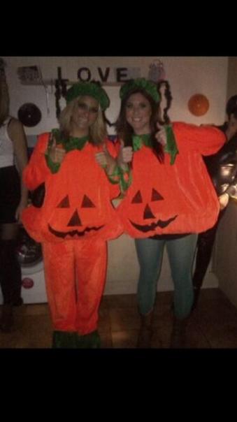 Happy Halloween everyone 🎃👻 #throwback @harrif86 http://t.co/k4bZE1pyLZ<a href="/tag/throwback"class="tags">#throwback</a><a class="tags" target="_blank" title="On Twitter" href="/?out=eyJ0eXAiOiJKV1QiLCJhbGciOiJIUzUxMiJ9.eyJpYXQiOjE3MjEyNTU4NzYsImlzcyI6InR3cG9ybnN0YXJzLmNvbSIsIm5iZiI6MTcyMTI1NTg3NiwiZXhwIjoxNzUyNzkxODc2LCJyZWRpcmVjdF91cmwiOiJodHRwczovL3R3aXR0ZXIuY29tL2hhcnJpZjg2In0.PiBp57fd3HmhTi5jO65hYvlx87pzuIO-Ti2BPkI25Xi8-HnWChz7Wc_VVbgoPd6GHgw99RUJUNqxPtm2i_gQCA">@harrif86</a>
