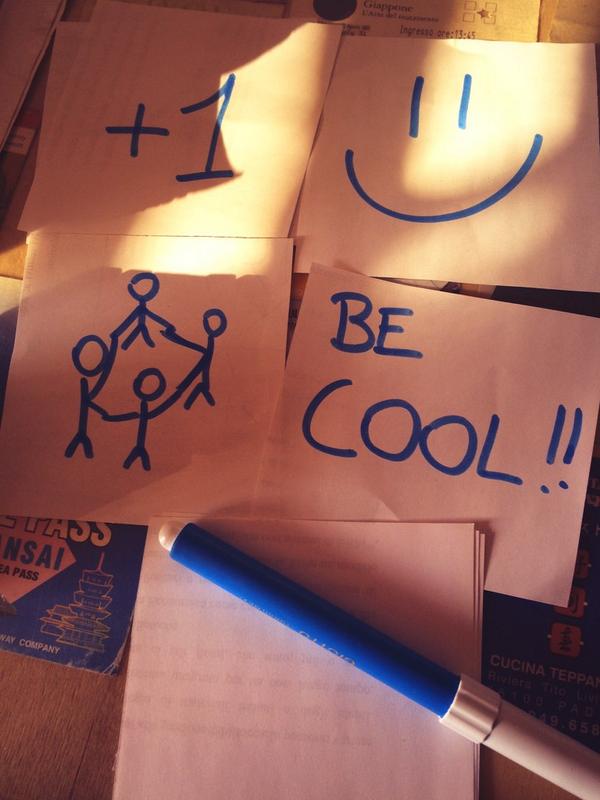 gbonanome's tweet image. Basta problemi al microfono durante un hangout! Da oggi usa paper-emoticon! Free, open and unplugged, always :)