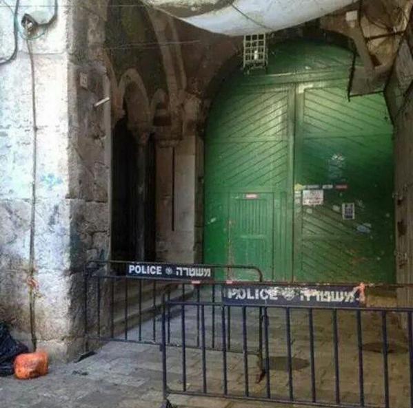 ahmsmd's tweet image. يا قدس معذرة ومثلي ليس يعتذر
#HandsOffAlAqsa