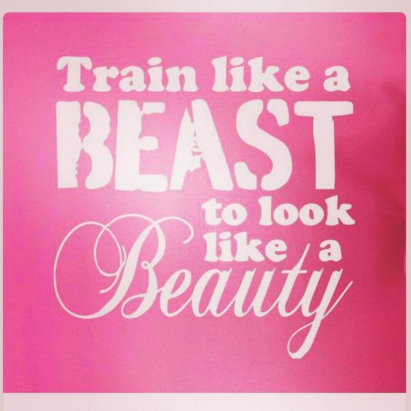 VVJB's tweet image. Can't wait to get to the gym after work #backdays #beauty #beauty #girlswholift #fitfam #fitcouples #tgif