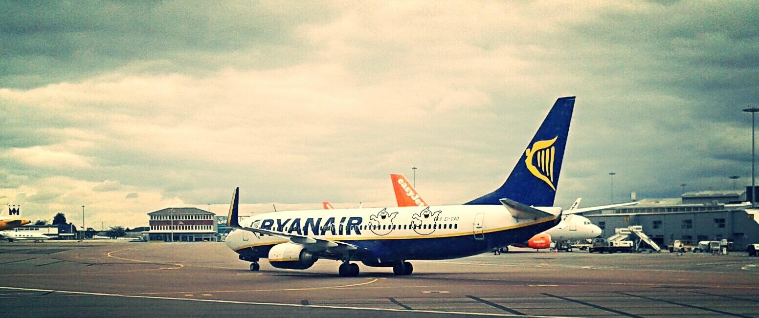 B1Q8_Y_CQAAEi2B.jpg:large