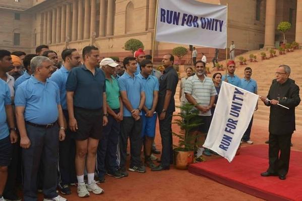 antuanand's tweet photo. Run for unity; our president n pm; Antu http://t.co/F9BKFNOB7p