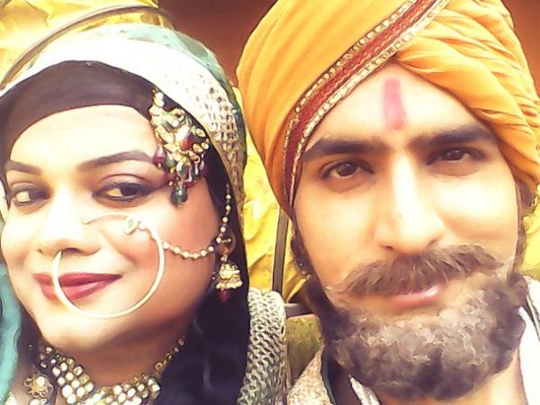 Embedded image permalink