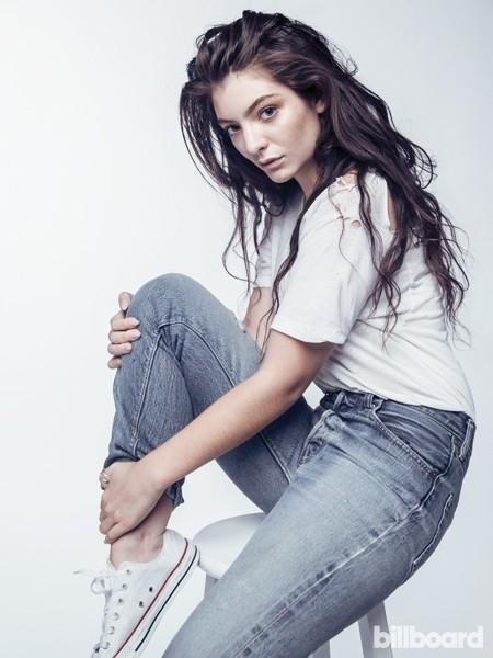lorde_russia's tweet photo. Exclusive photos of perfect @lordemusic for @billboard. Photoshoot by @austinhargrave http://t.co/eZ8OJ63TFC
