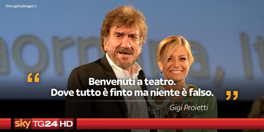 SkyTG24's tweet photo. Il 2 novembre 1940 nasceva Gigi Proietti, attore e regista di cinema e teatro. http://t.co/x1E5i72JYj