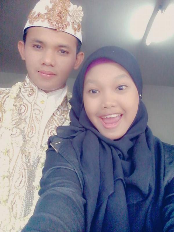 Riris_Mbem tweet picture