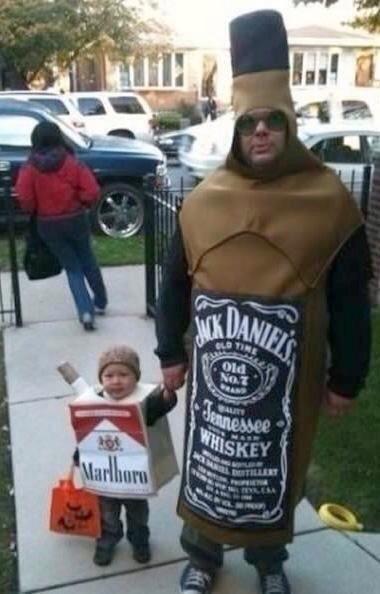 GirlsNoteBook's tweet photo. Father of the year .. http://t.co/YfDyPxMHL0